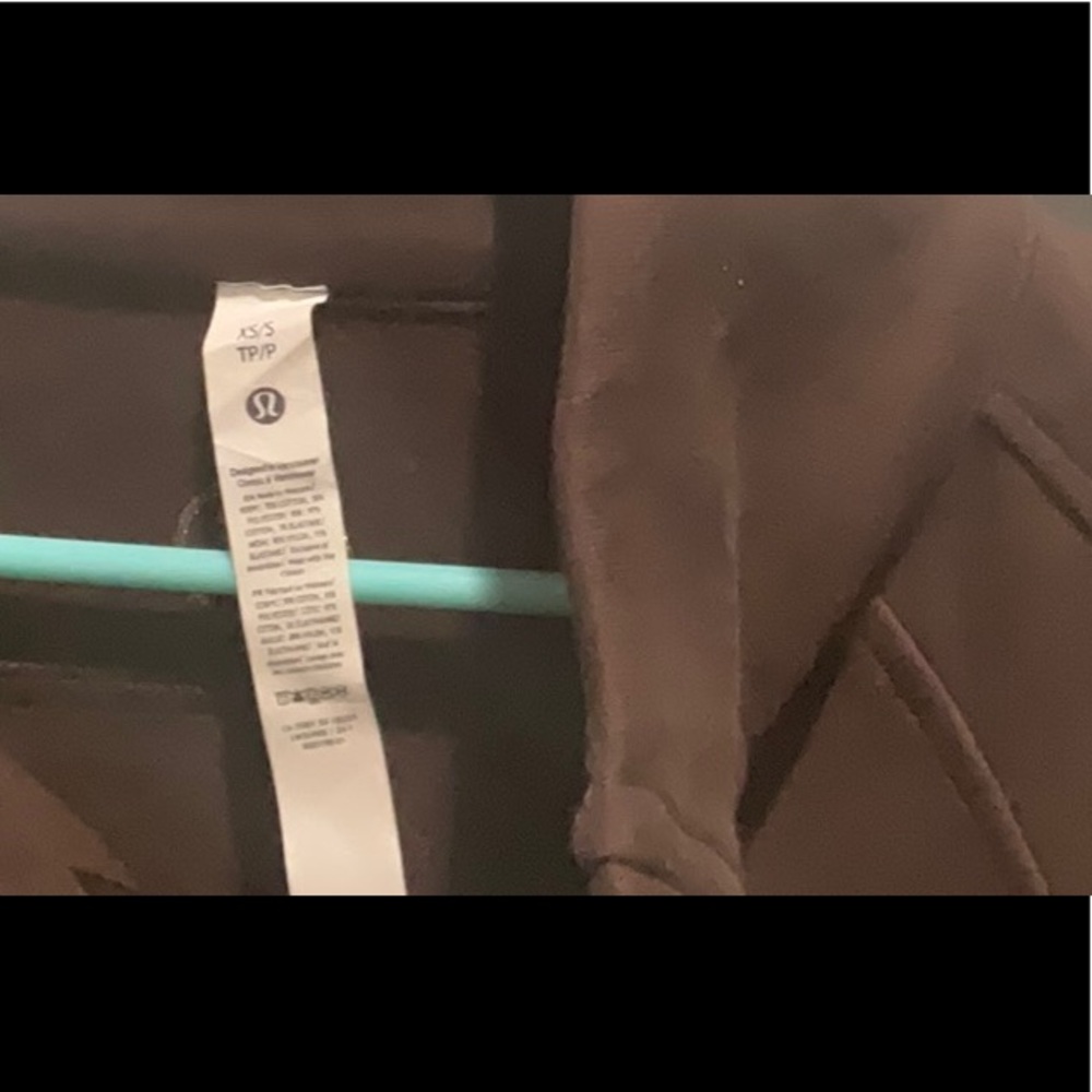 Lululemon Scuba Oversized Funnel Neck Half Zip - Picture 5 of 7